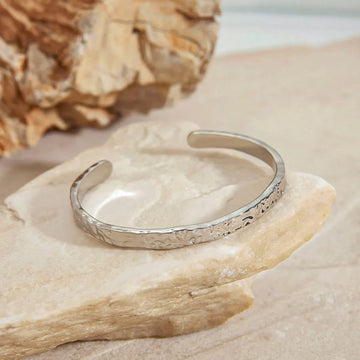 Rugged chrome hand cuff