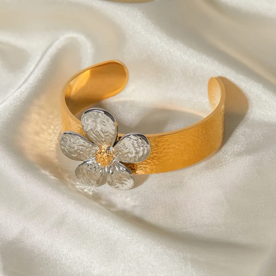 Silver lining bracelet
